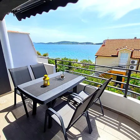 Lagom-vodice Appartement *