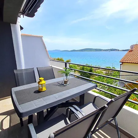 Lagom-vodice Appartement Vodice