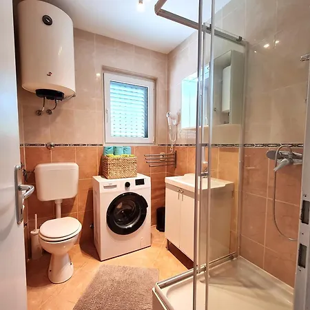 Lagom-vodice Apartman *