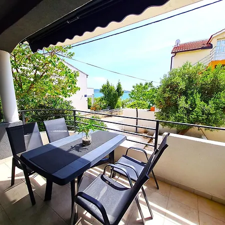 Appartement Lagom-vodice *