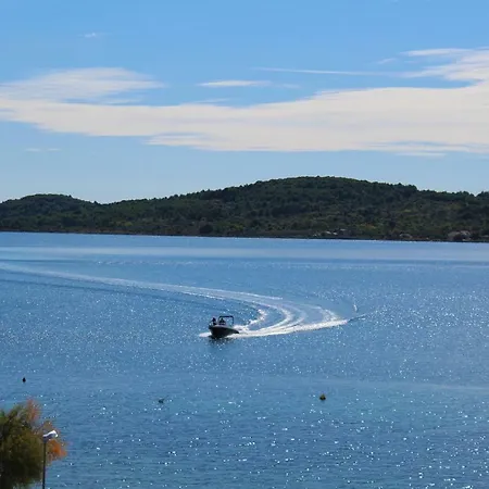 Lagom-vodice Lejlighed *